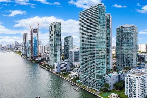 306-3131 Ne 7th Ave, Miami, FL, 33137-4457 | Card Image