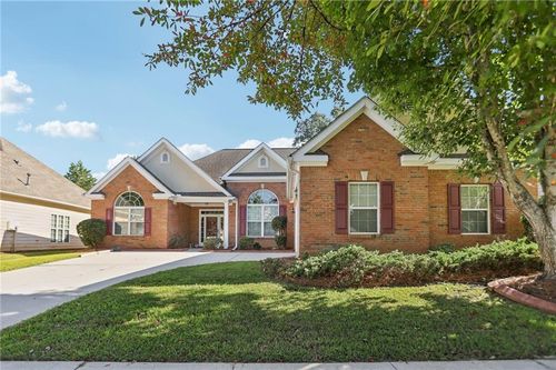 8004 Larksview Dr, Fairburn, GA, 30213-4695 | Card Image