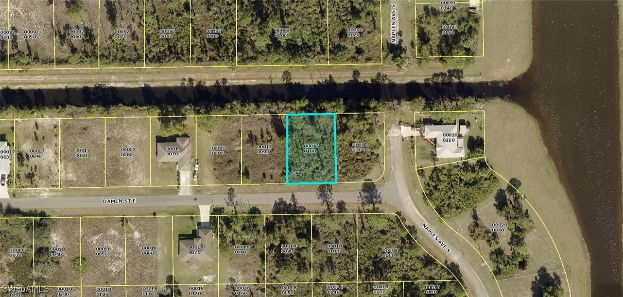 Land in Lehigh Acres