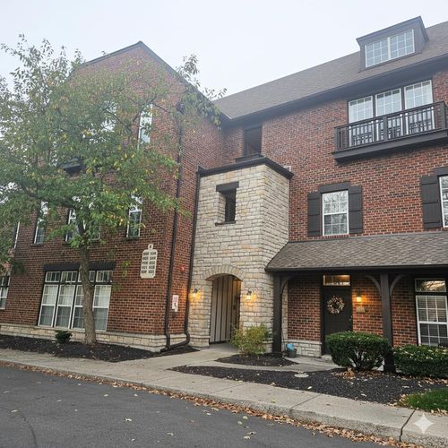6155 Craughwell Ln, Dublin, OH, 43017-3468 | Card Image