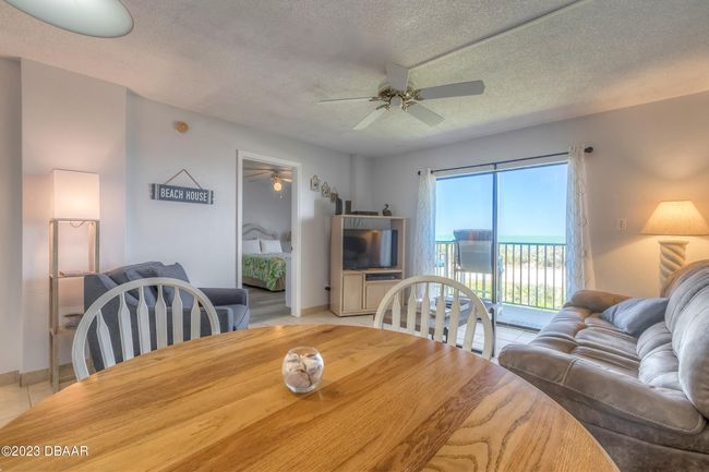 APT-208 - 3180 Ocean Shore Blvd, Condo with 2 bedrooms, 2 bathrooms and null parking in Ormond Beach FL | Image 7