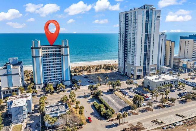 Drone / aerial view of a large body of water | Image 29