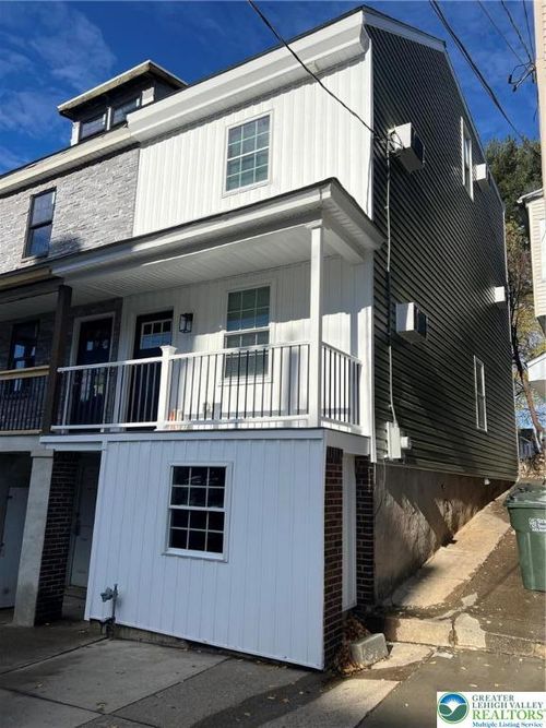 38 W North St, BETHLEHEM, PA, 18018-3907 | Card Image