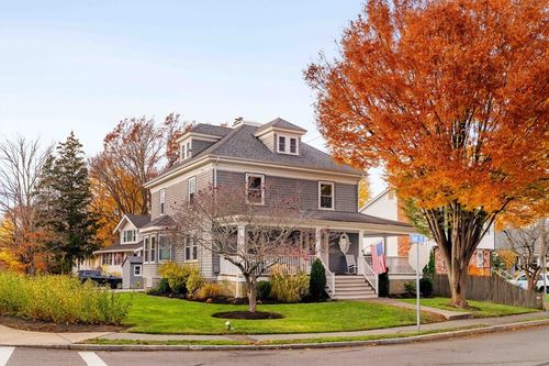 6 Oak St, Braintree, MA, 02184-4615 | Card Image