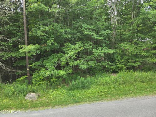 3642 Hidden Lake Dr, LAKE ARIEL, PA, 18436 | Card Image