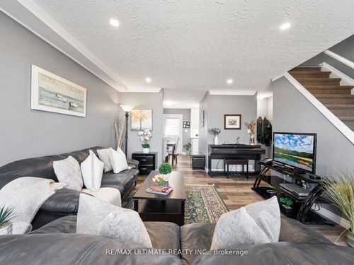 3-252 Bertie St, Fort Erie, ON, L2A1Z6 | Card Image