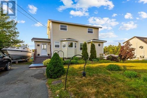 20 Meadow Rd, Paradise, NL, A1L2R3 | Card Image