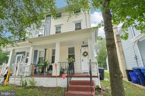 511 Warren St, BEVERLY, NJ, 08010-1130 | Card Image