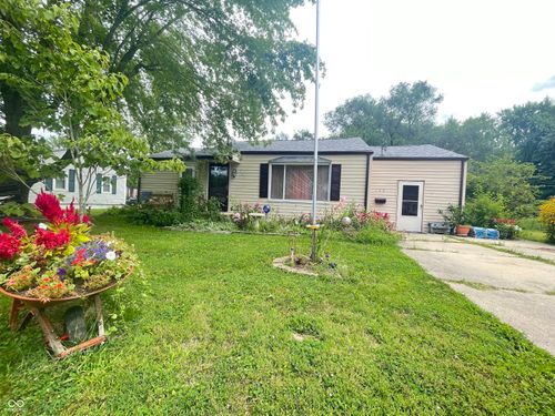 122 Lake St, Chesterfield, IN, 46017-1007 | Card Image