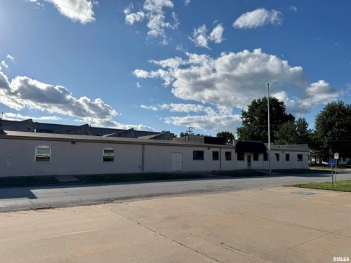 510 N Pearl St, Macomb, IL, 61455-1698 | Card Image