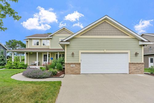 503 Chalupsky Ave Ne, New Prague, MN, 56071-6819 | Card Image