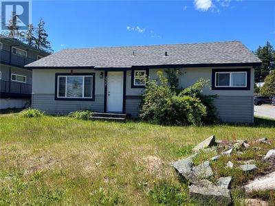 222 Birch St, House other with 2 bedrooms, 1 bathrooms and 2 parking in Campbell River BC | Image 1