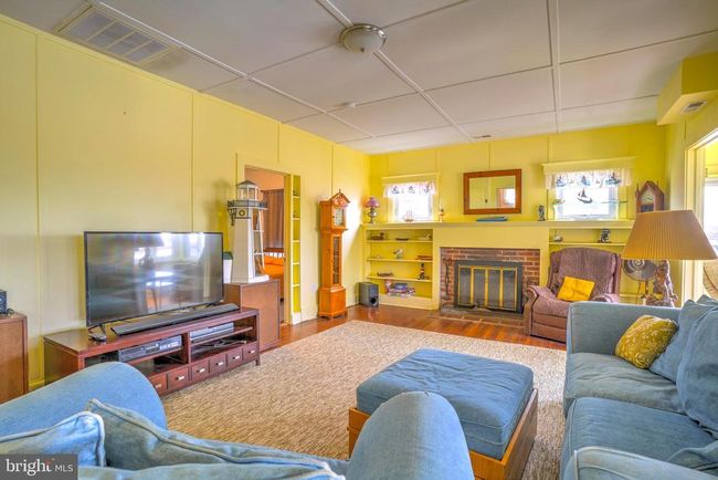 5228 Chesapeake Ave, House other with 3 bedrooms, 2 bathrooms and null parking in SHADY SIDE MD | Image 7
