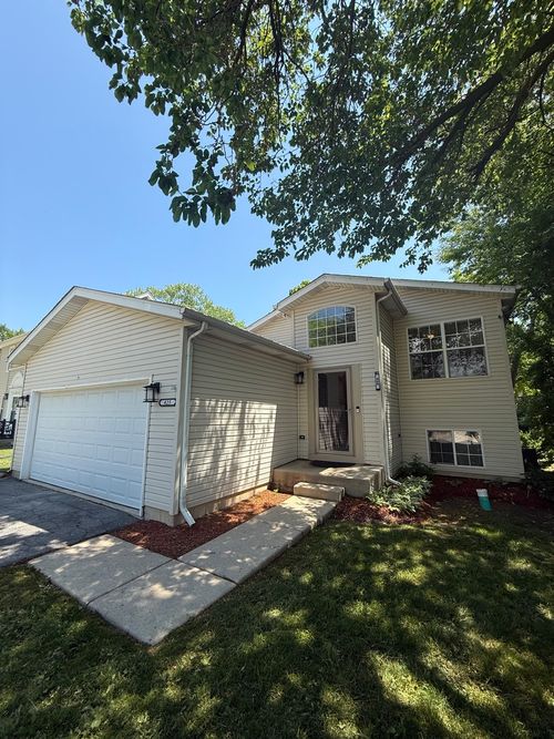 425 Keller Ave, Waukegan, IL, 60085-5029 | Card Image