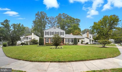 8901 Judson Ct, BURKE, VA, 22015-3660 | Card Image