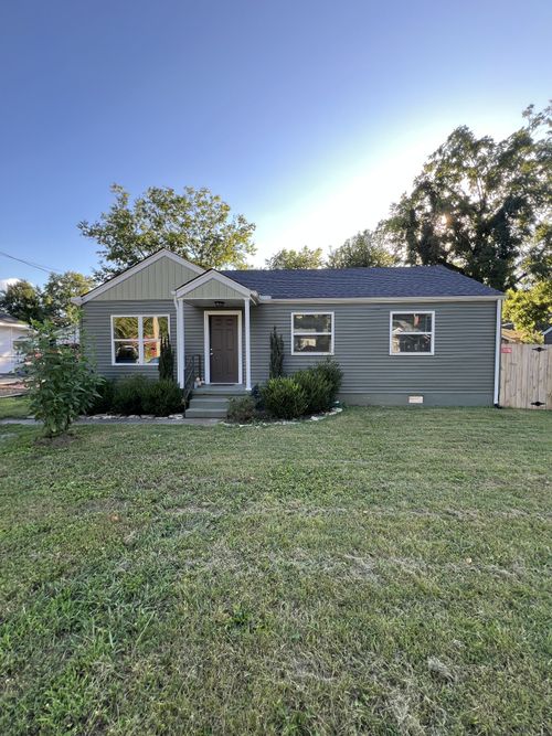 712 S High St, Winchester, TN, 37398-2141 | Card Image