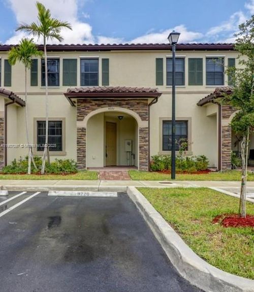 3512 W 88th Ter, Hialeah, FL, 33018-2010 | Card Image