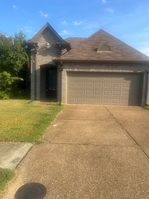 6838 Lagrange Cir N, Cordova, TN, 38018-8862 | Card Image
