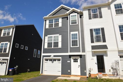 320 Avon Dr, RED LION, PA, 17356-8481 | Card Image