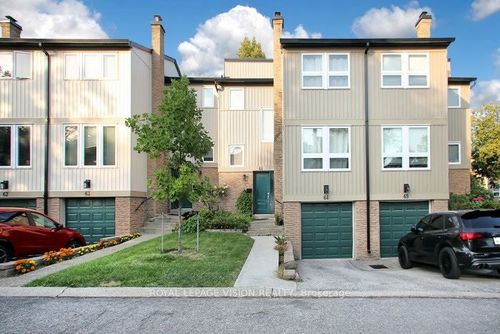 64-7080 Copenhagen Rd, Mississauga, ON, L5N2C9 | Card Image