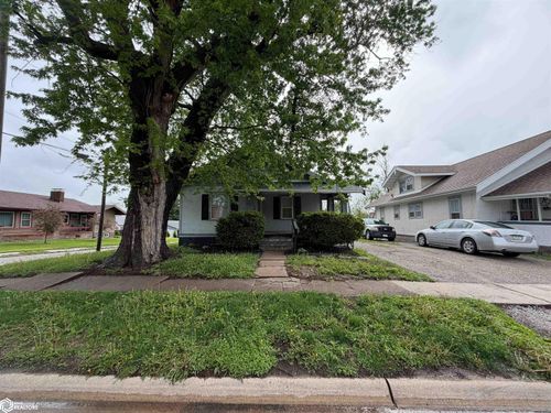 313 N Haynes Ave, Centerville, IA, 52544-1828 | Card Image