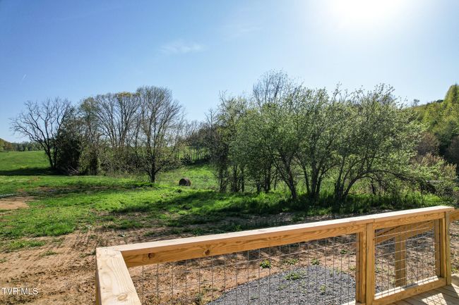 810 Sugar Bowl Rd, House other with 2 bedrooms, 1 bathrooms and null parking in Chuckey TN | Image 25