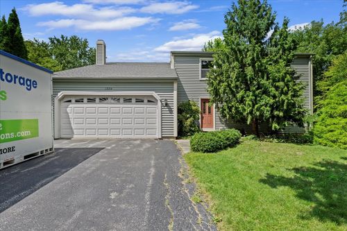 1554 Deer Run, Gurnee, IL, 60031-1967 | Card Image