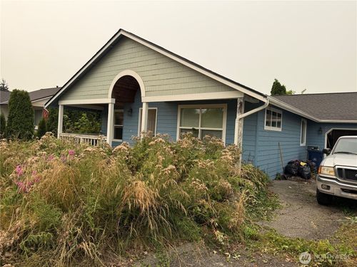 313 S 28th St, Mount Vernon, WA, 98274-8621 | Card Image