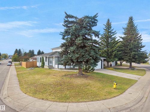 4103 28 Ave Nw, Edmonton, AB, T6L4H2 | Card Image