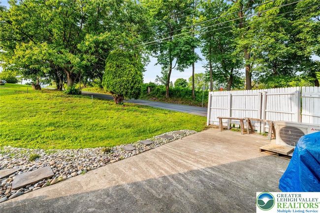 A - 8255 Mertztown Rd, Home with 6 bedrooms, 3 bathrooms and null parking in Alburtis PA | Image 38