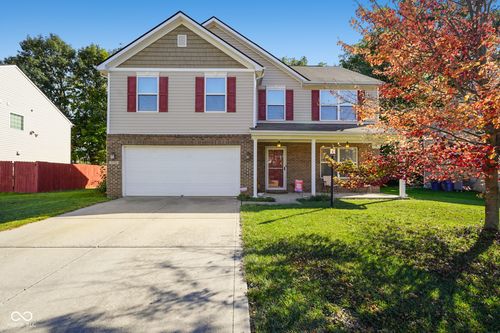 5131 Choctaw Ridge Dr, Indianapolis, IN, 46239-7656 | Card Image