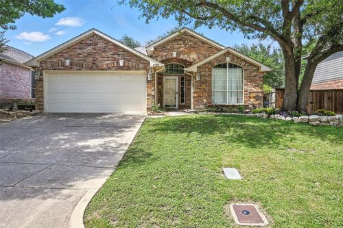 6720 Day Dr, Fort Worth, TX, 76132-2992 | Card Image