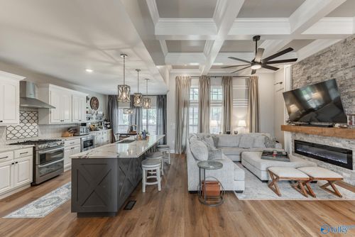 116 Vanguard St, Harvest, AL, 35749-7831 | Card Image