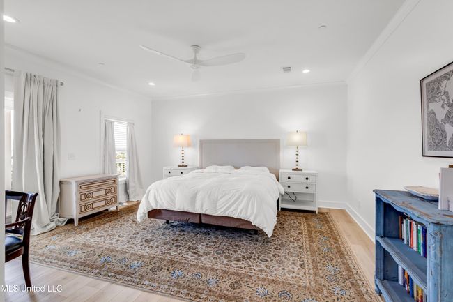 240EBeachBlvd-81 | Image 31