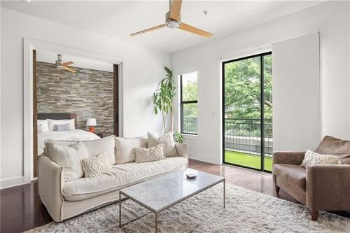 207-200 N Highland Ave Ne, Atlanta, GA, 30307-5623 | Card Image