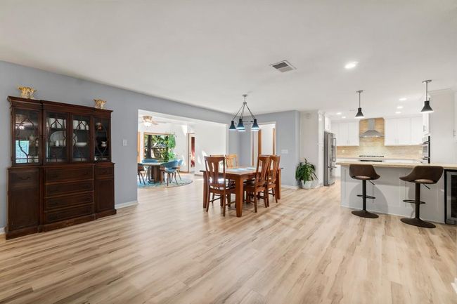 6711 River Lodge Dr, House other with 5 bedrooms, 4 bathrooms and 3 parking in Spring TX | Image 12