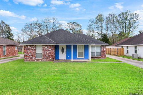 9488 Breeden Dr, Baton Rouge, LA, 70811-2147 | Card Image