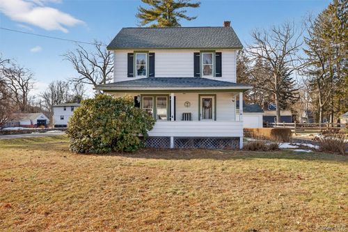 21 Innis Ave, Newburgh, NY, 12550-2625 | Card Image