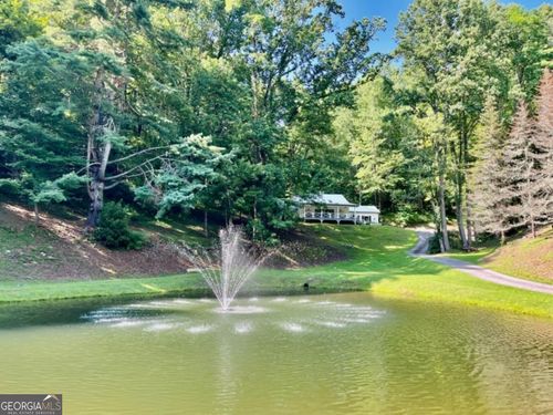 73 Peek And Peak Ln, Scaly Mtn, NC, 28775-9755 | Card Image