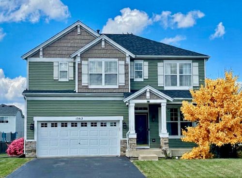 1062 Neuhaven Dr, Antioch, IL, 60002-7290 | Card Image