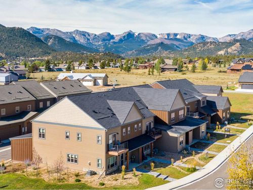 1722 Continental Peaks Cir, Estes Park, CO, 80517-9828 | Card Image