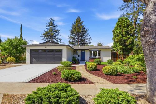 1091 W Latimer Ave, Campbell, CA, 95008-1747 | Card Image