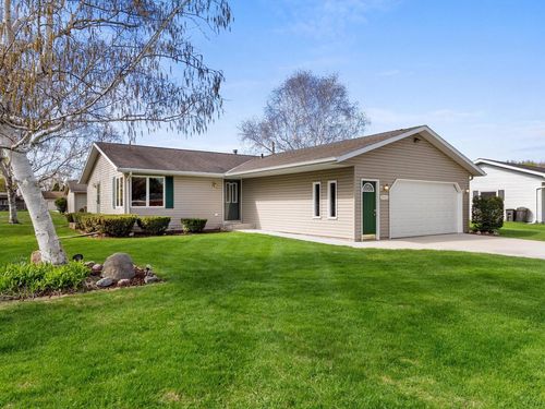 3903 Madeline Lane, Manitowoc, WI, 54220 | Card Image