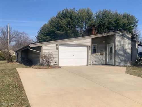 1750 Southeast Blvd, Salem, OH, 44460-3911 | Card Image