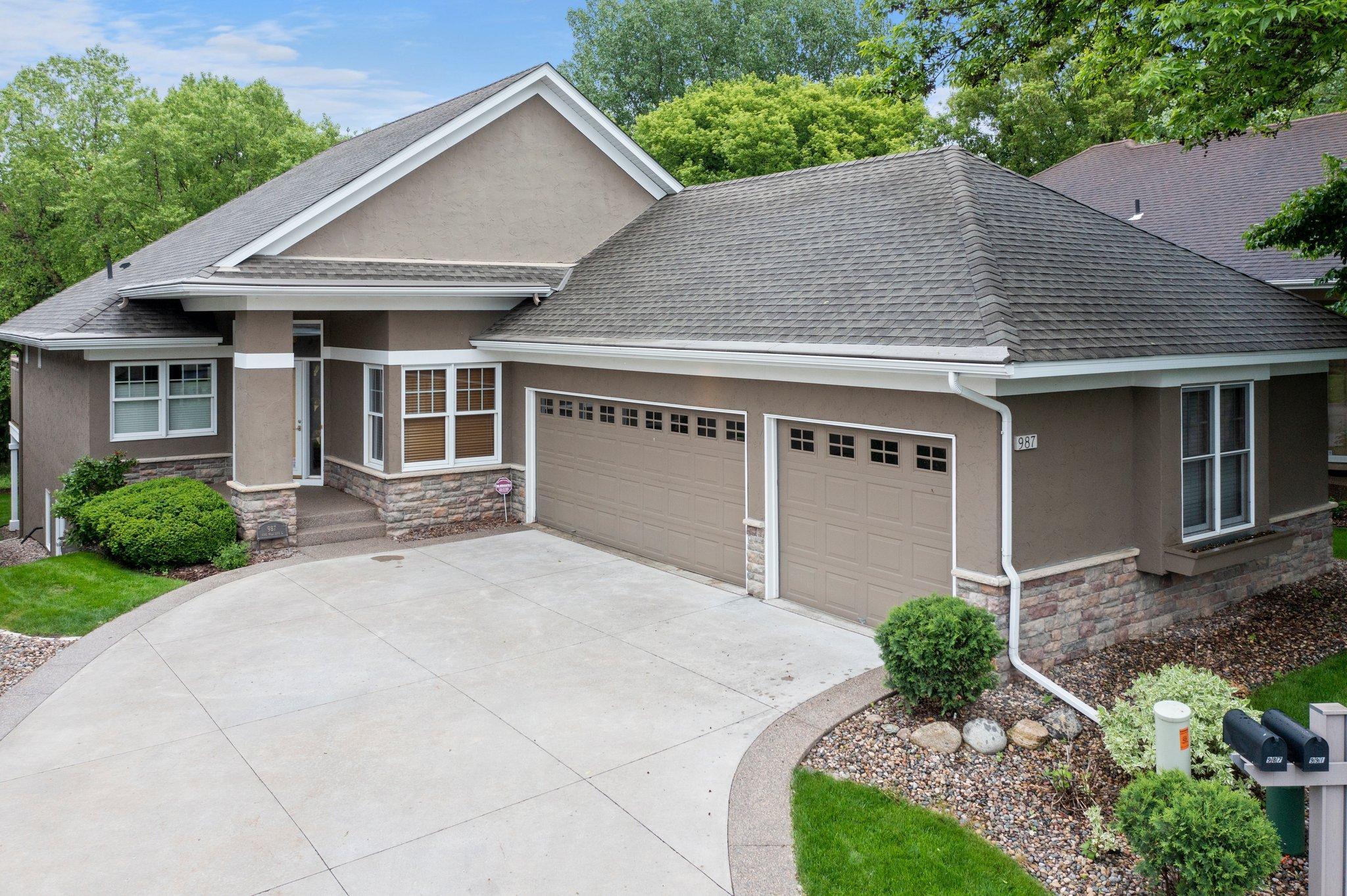 Nine Mile Cv, Hopkins, MN 55343