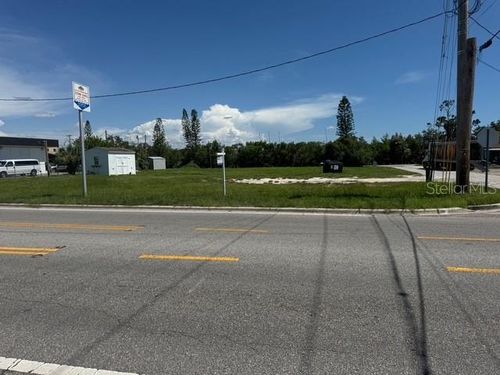 203 1st St Nw, RUSKIN, FL, 33570 | Card Image
