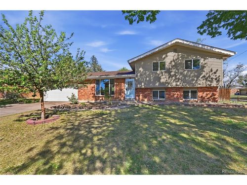 994 S Victor Way, Aurora, CO, 80012 | Card Image