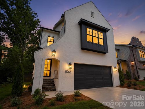 5963 Gate Post Rd, Charlotte, NC, 28211-4617 | Card Image