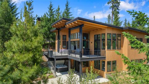 3847 Swiftwater Dr, Cle Elum, WA, 98922-1175 | Card Image
