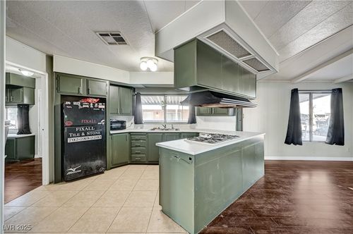 3529 Allegheny Dr, Las Vegas, NV, 89122-3918 | Card Image